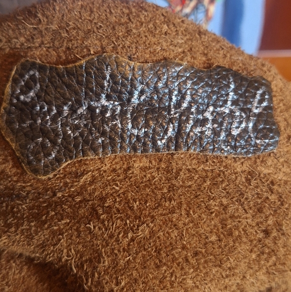 🐂Vintage CRYSTAL PISTOL unique, distressed leather over-the- shoulder purse - Picture 16 of 16